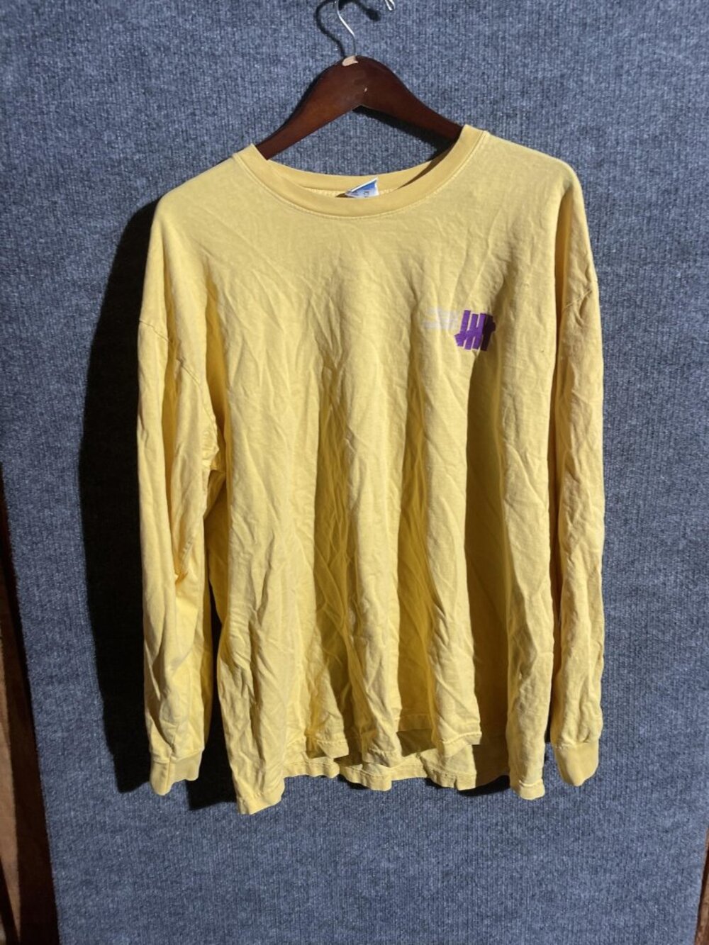 Undefeated Shirt Mens XL Yellow Long Sleeve Logo Graphic Tee Made USA Back Print